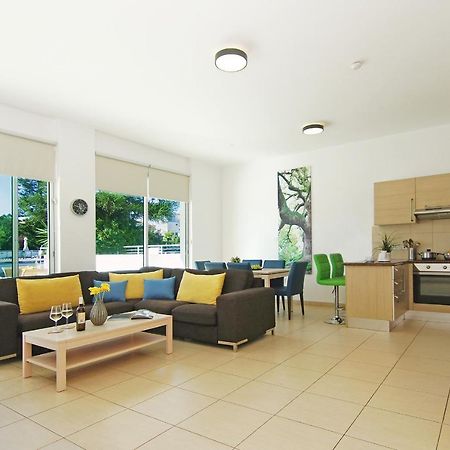 Calypso - Coralli Beachfront Apartment Protaras Ngoại thất bức ảnh