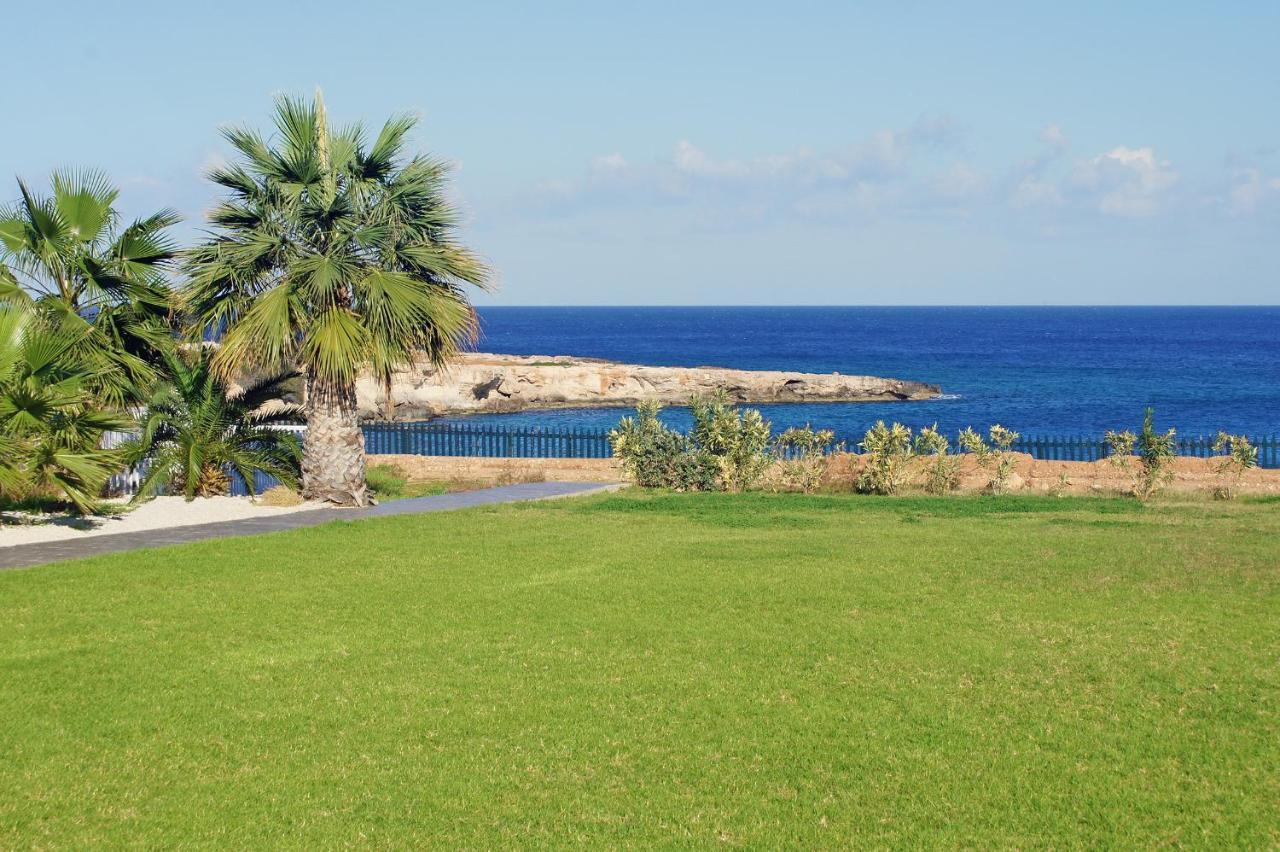 Calypso - Coralli Beachfront Apartment Protaras Ngoại thất bức ảnh