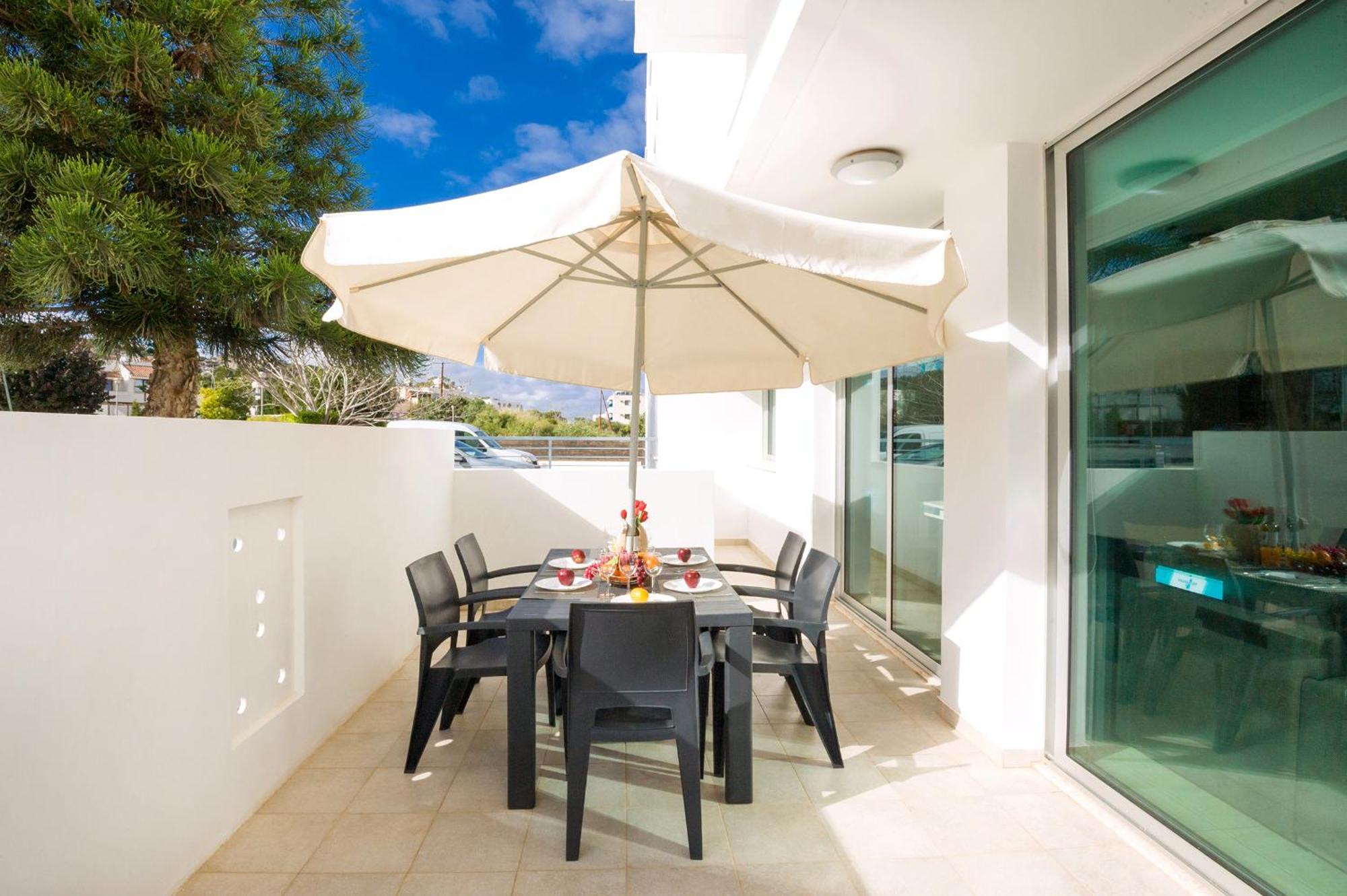 Calypso - Coralli Beachfront Apartment Protaras Ngoại thất bức ảnh